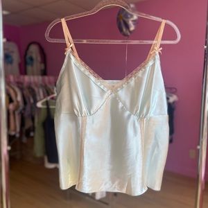 Avenue body tank top